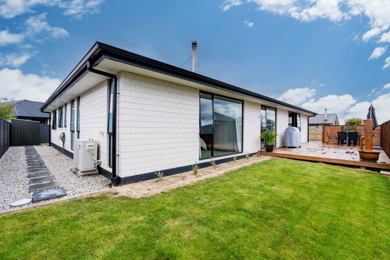 Photo of property in 6 Silverview Place, Mosgiel, 9024