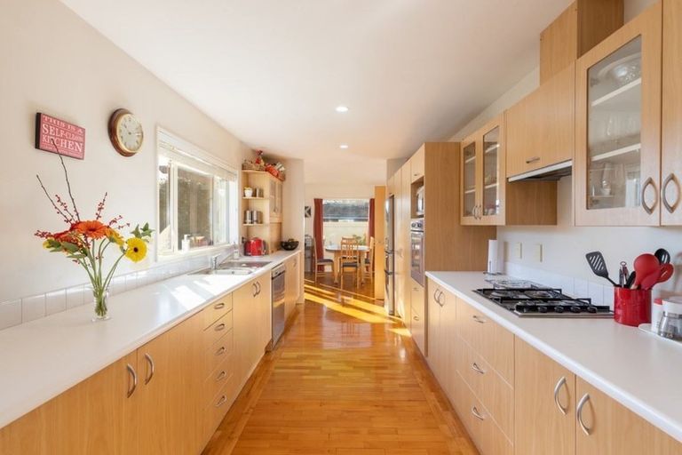 Photo of property in 55 Bryndwr Road, Bryndwr, Christchurch, 8052