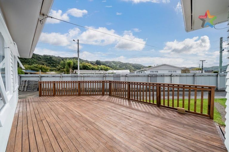 Photo of property in 18 Whitehall Street, Wainuiomata, Lower Hutt, 5014