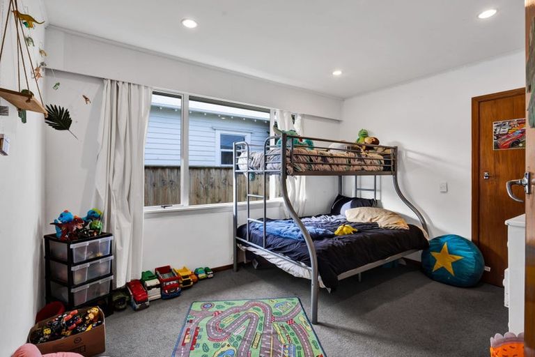 Photo of property in 24 Grey Street, Hawera, 4610