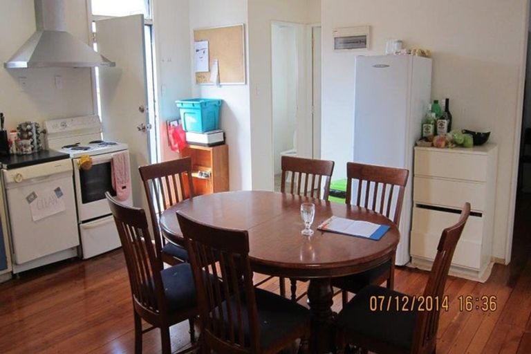 Photo of property in 58 Kilbirnie Crescent, Kilbirnie, Wellington, 6022