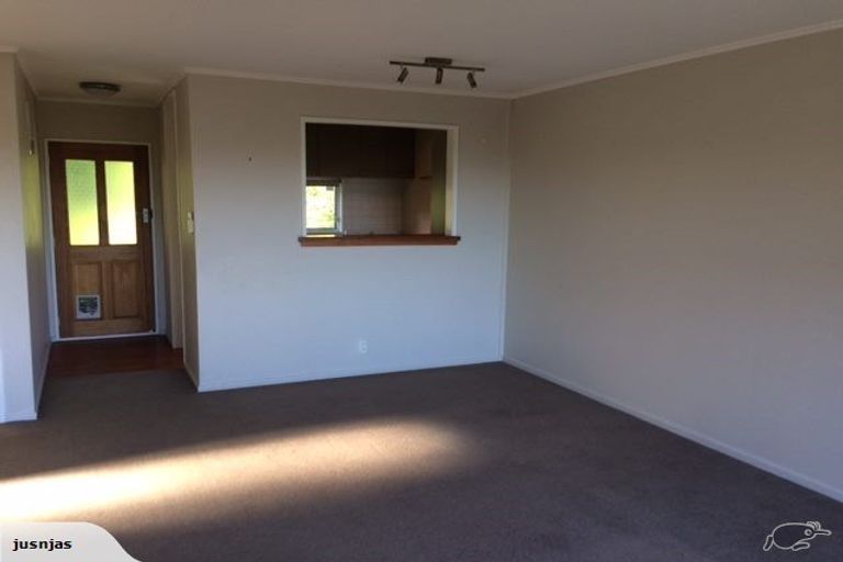 Photo of property in 4/49 Maungaraki Road, Korokoro, Lower Hutt, 5012