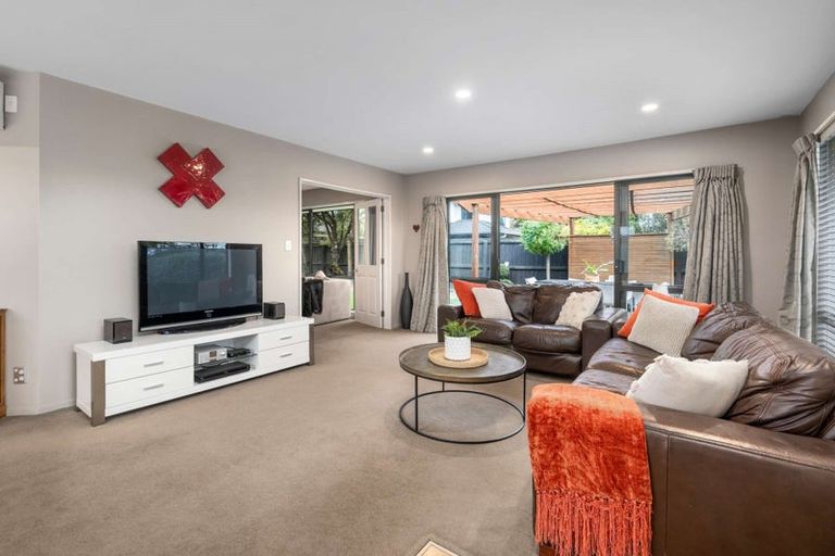 Photo of property in 17 Empress Place, Halswell, Christchurch, 8025