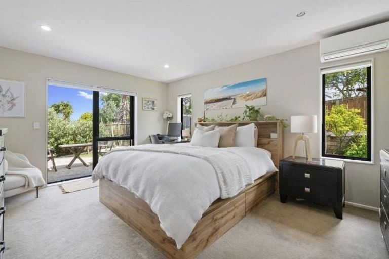 Photo of property in 16 Burwood Terrace, Gulf Harbour, Whangaparaoa, 0930