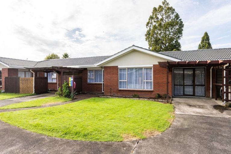 Photo of property in 7/9 Oakland Avenue, Papatoetoe, Auckland, 2025