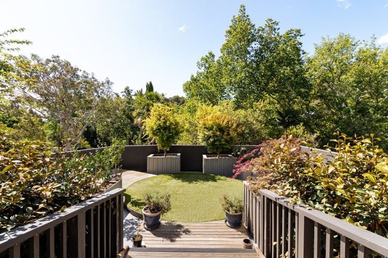 Photo of property in 44 Van Diemen Street, Nelson South, Nelson, 7010