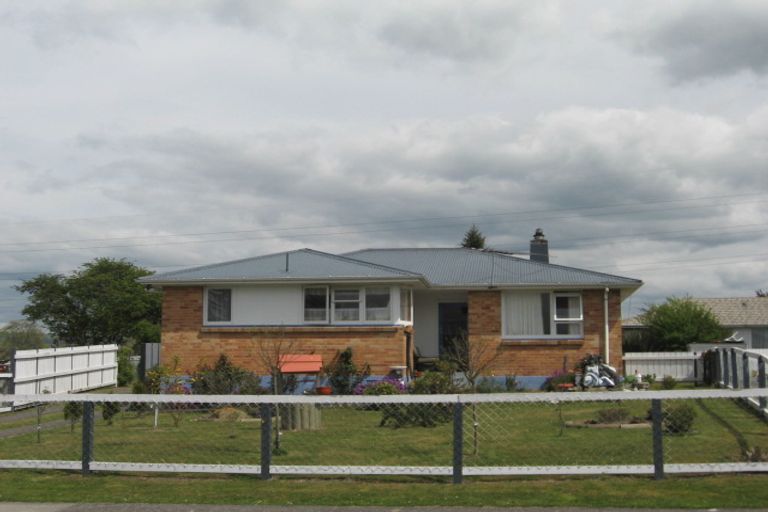 Photo of property in 7 Harold Crescent, Fordlands, Rotorua, 3015