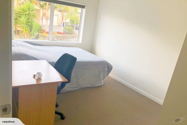 Photo of property in 113 Laurel Oak Drive, Schnapper Rock, Auckland, 0632