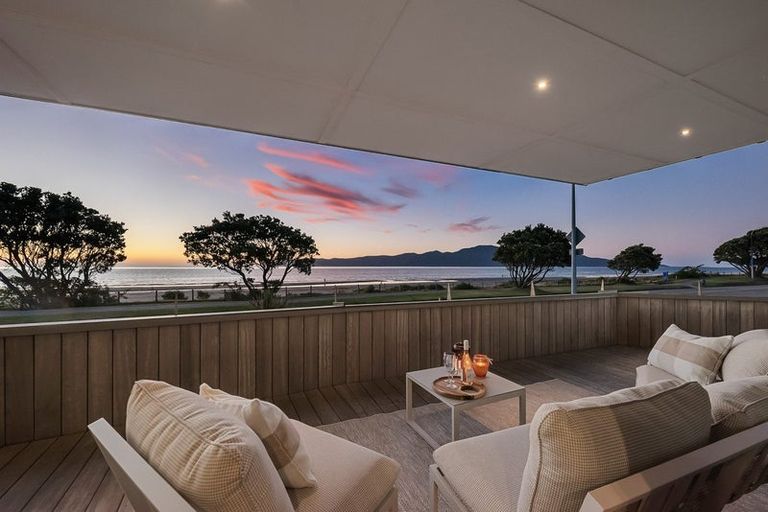 Photo of property in 88 Marine Parade, Paraparaumu Beach, Paraparaumu, 5032