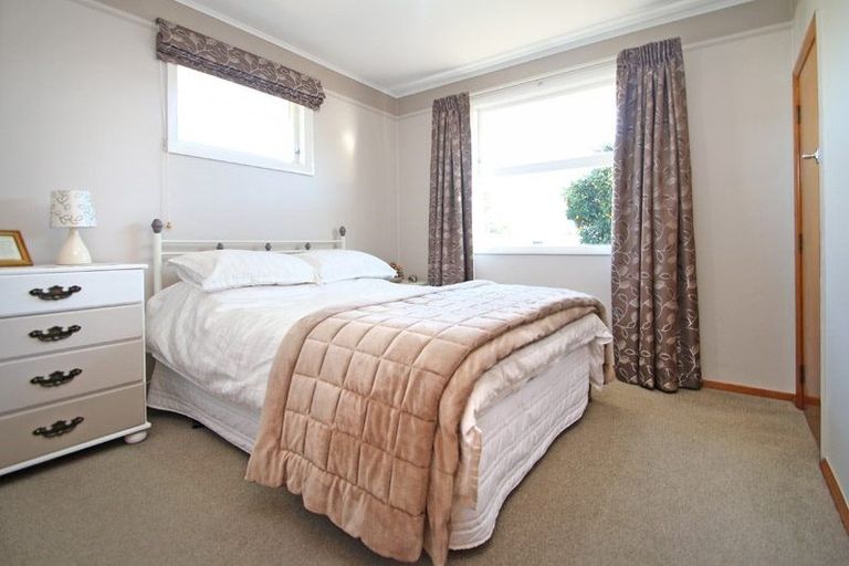 Photo of property in 52 Browning Street, Leamington, Cambridge, 3432