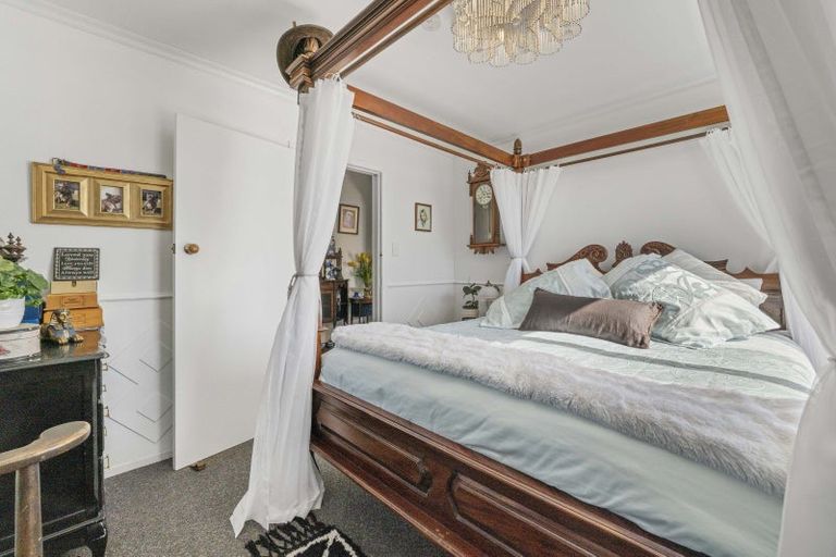 Photo of property in 3 Mabey Street, Eltham, 4322