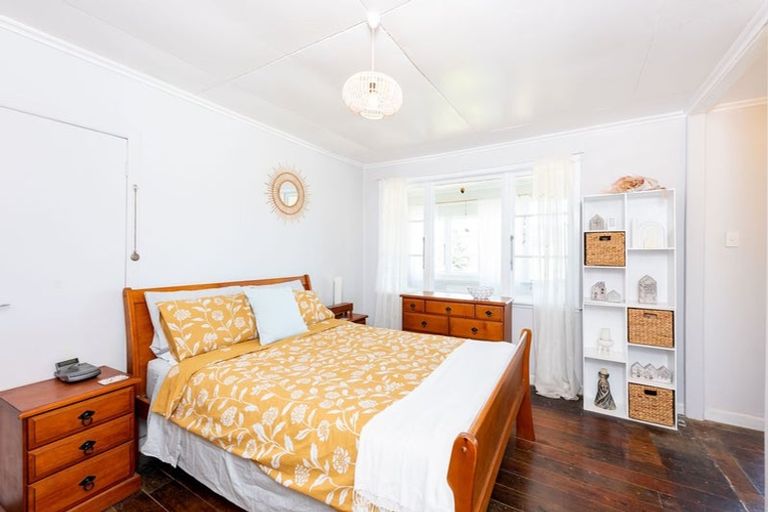 Photo of property in 15 Karuhiruhi Road, Oue, Kaikohe, 0473