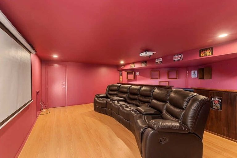 Photo of property in 26 Overdale Drive, Cashmere, Christchurch, 8022