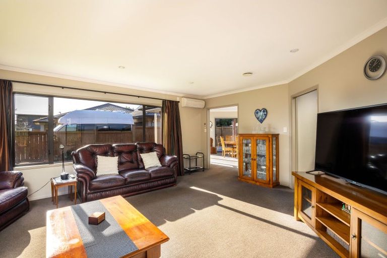 Photo of property in 58e Gilbert Street, New Plymouth, 4310