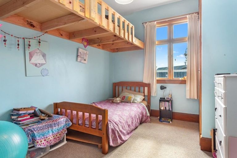 Photo of property in 5 Ropley Street, Amberley, 7410