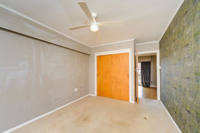 Photo of property in 5 Snowdon Avenue, Terrace End, Palmerston North, 4410
