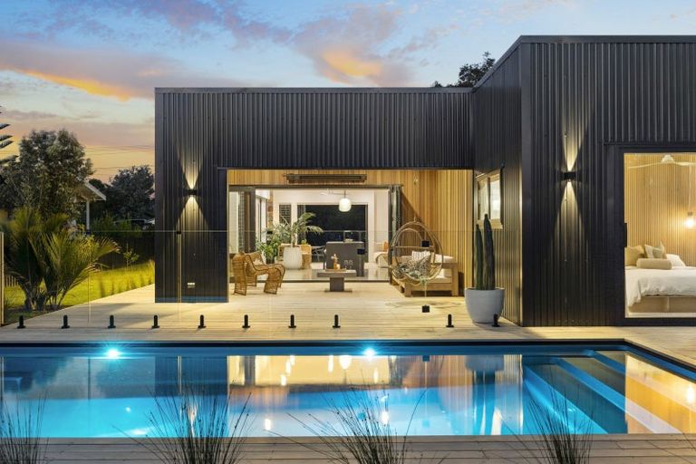 Photo of property in 221 Sylvia Road, Whangamata, 3620