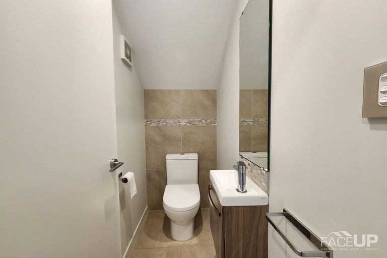 Photo of property in 28 Liquidambar Drive, Hobsonville, Auckland, 0616