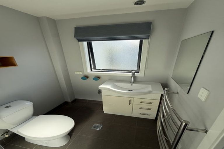 Photo of property in 3/464 Adelaide Road, Berhampore, Wellington, 6023