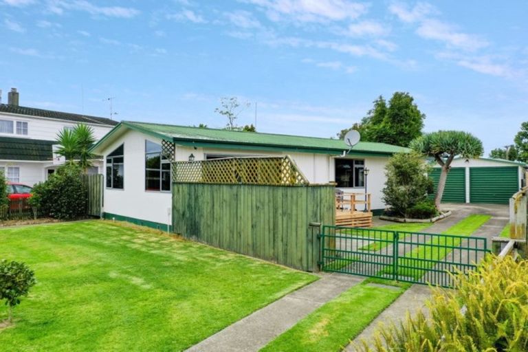 Photo of property in 132 Riverside Drive, Whakatane, 3120
