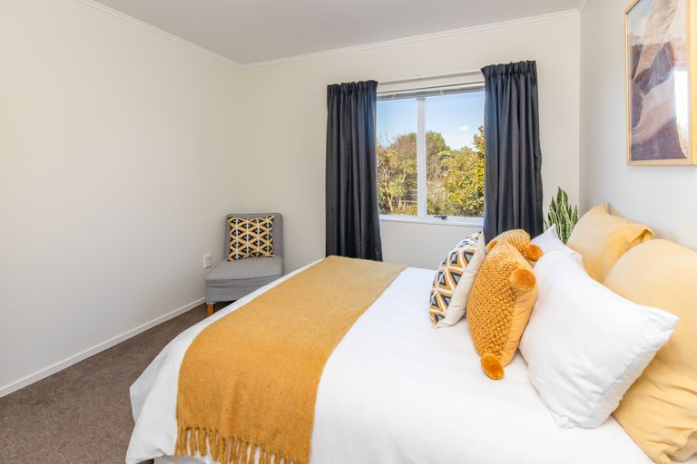 Photo of property in 2/85 Palmers Road, New Brighton, Christchurch, 8083