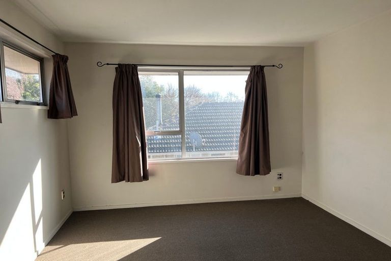 Photo of property in 1/51 Centaurus Road, Cashmere, Christchurch, 8022