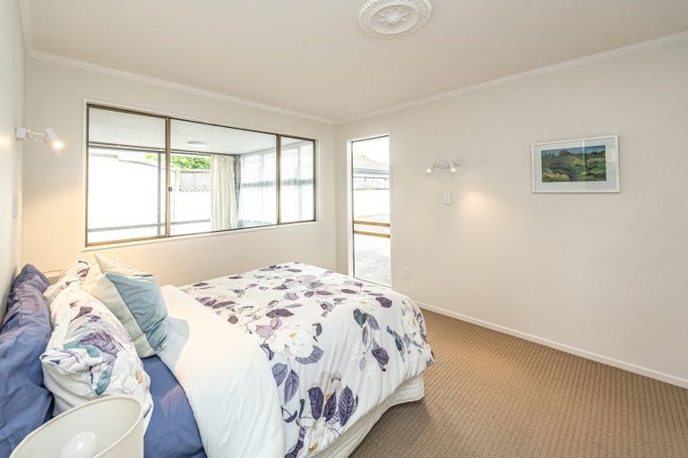 Photo of property in 3/2 Parkes Avenue, Saint Johns Hill, Whanganui, 4501