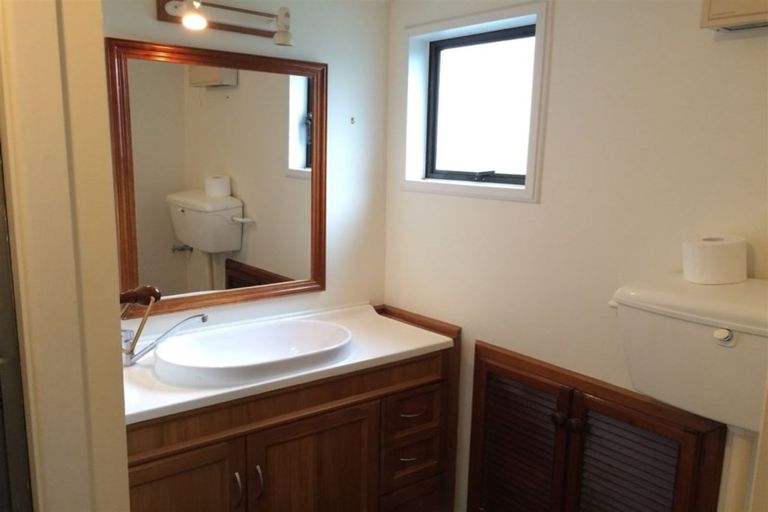 Photo of property in 53 Parkstone Avenue, Ilam, Christchurch, 8041