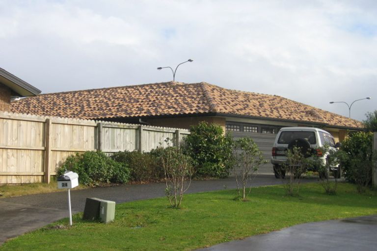 Photo of property in 24 Caltra Place, East Tamaki, Auckland, 2016