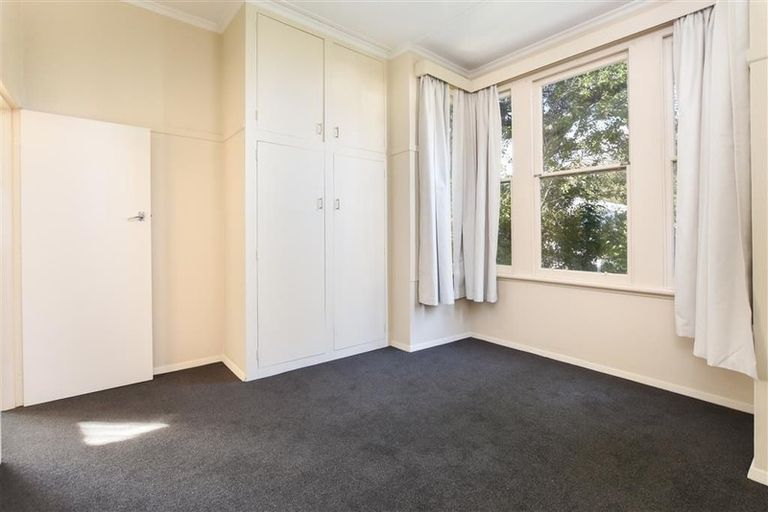 Photo of property in 37 Garfield Avenue, Roslyn, Dunedin, 9010