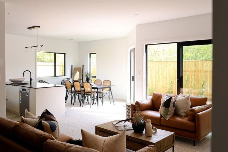 Photo of property in 104 Freedom Drive, Kelvin Grove, Palmerston North, 4414