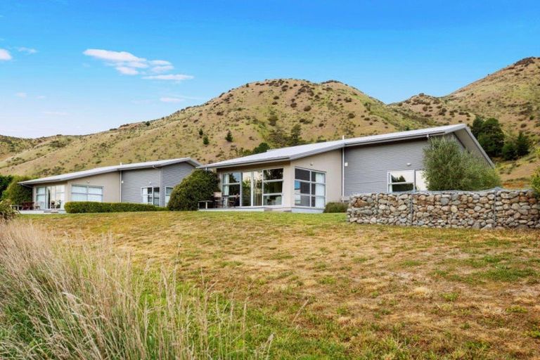 Photo of property in 560 Hurunui Bluff Road, Hurunui, Hawarden, 7385
