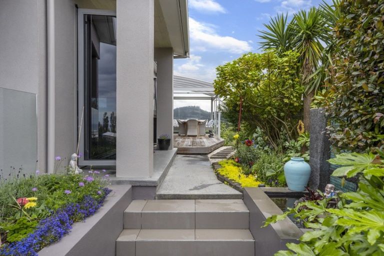 Photo of property in 114 Te Pamahue Drive, Whangamata, 3620
