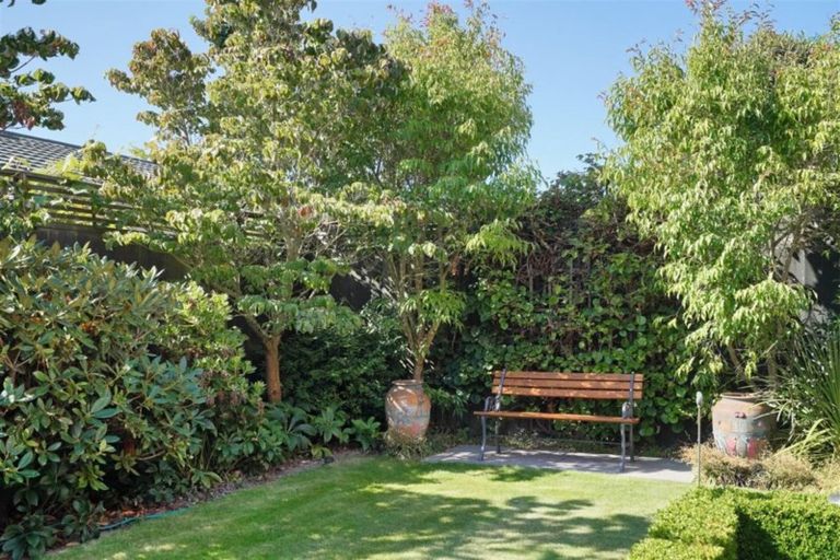 Photo of property in 67a Jeffreys Road, Fendalton, Christchurch, 8052