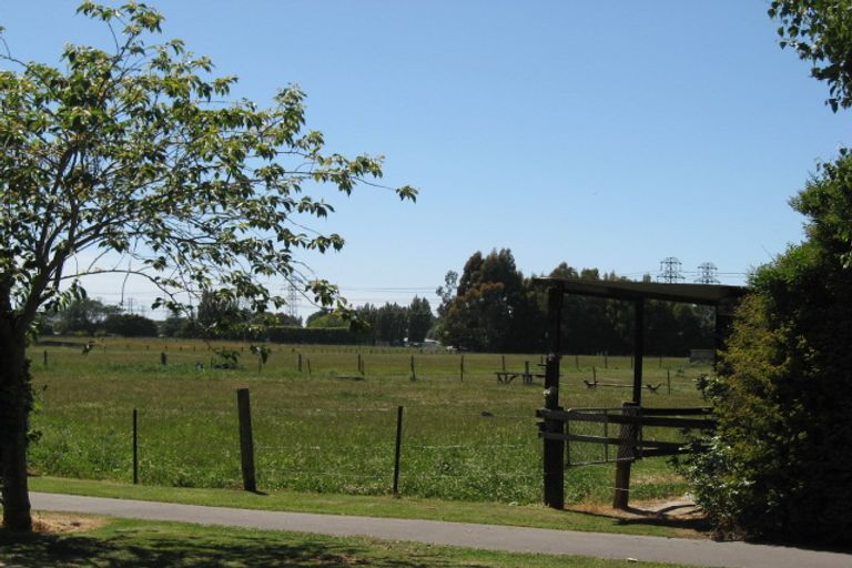 Photo of property in 77 Hawthornden Road, Avonhead, Christchurch, 8042