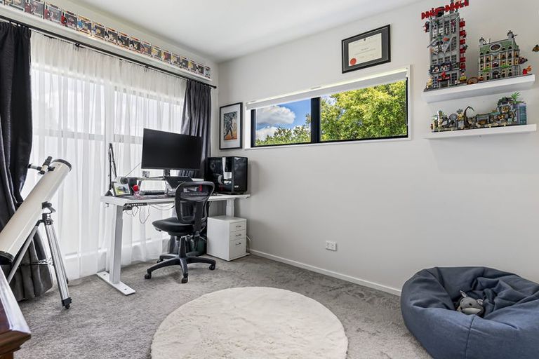 Photo of property in 8c Edgar Pearce Place, Howick, Auckland, 2014