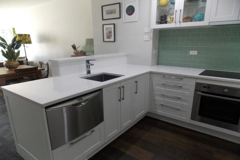 Photo of property in Kate Sheppard Apartments, 7f/42 Molesworth Street, Thorndon, Wellington, 6011