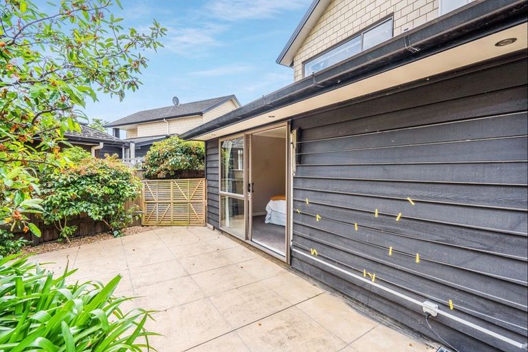 Photo of property in 4 Springhaven Lane, Paraparaumu, 5032