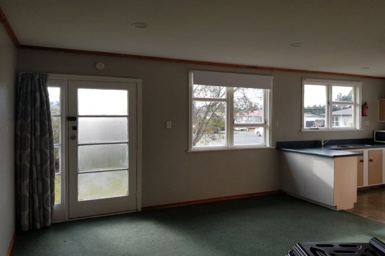 Photo of property in 20 Freestone Place, Manapouri, 9679