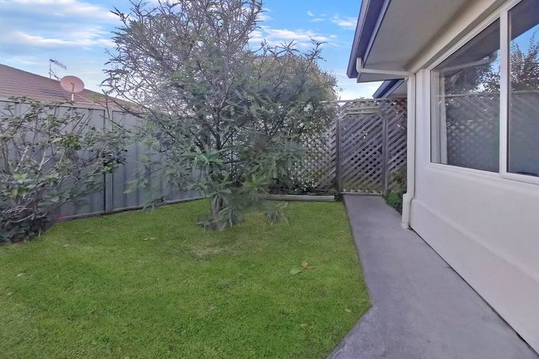 Photo of property in 11b Cheval Place, Taradale, Napier, 4112