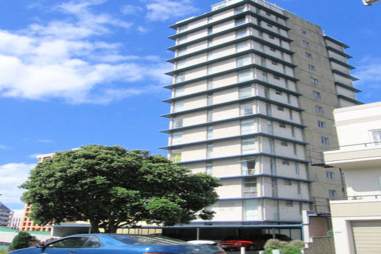 Photo of property in Jellicoe Towers, 191 The Terrace, Wellington Central, Wellington, 6011