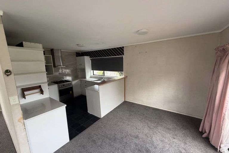 Photo of property in 6/116 Titirangi Road, New Lynn, Auckland, 0600