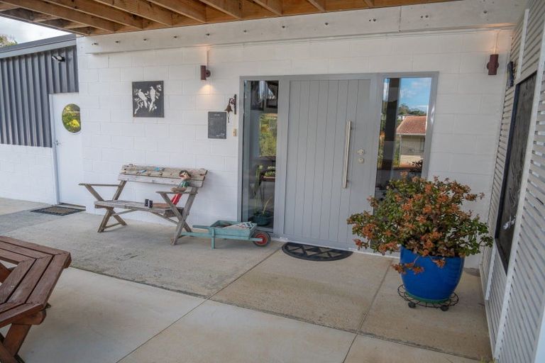 Photo of property in 10 Richmond Road, Mangonui, 0420