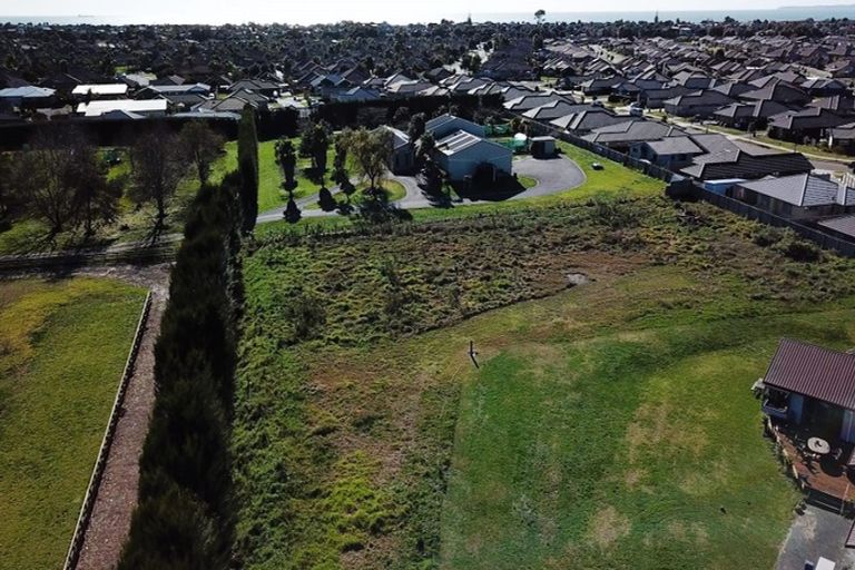 Photo of property in 104 Tara Road, Papamoa Beach, Papamoa, 3187