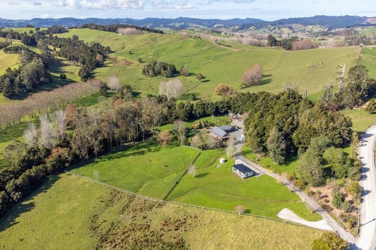 Photo of property in 692 Wayby Station Road, Wellsford, 0972