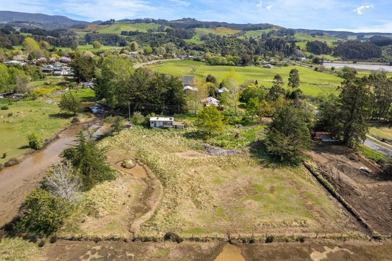 Photo of property in 54 Doctors Point Road, Waitati, 9085