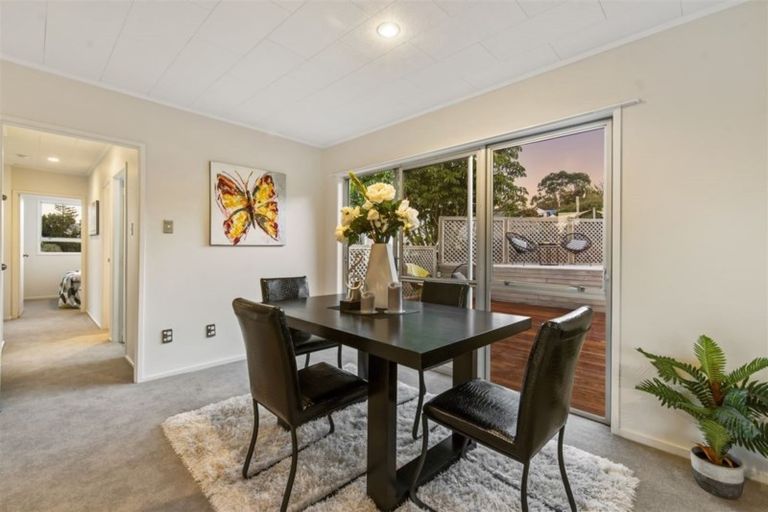 Photo of property in 38 Keegan Drive, Massey, Auckland, 0614