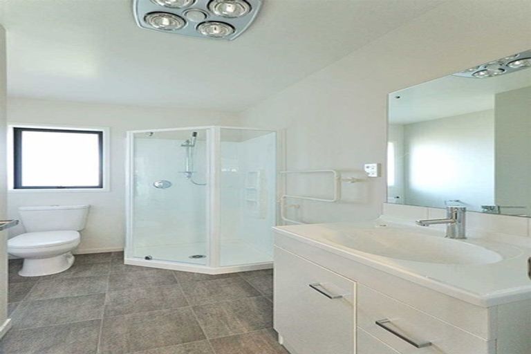 Photo of property in 2 Wallingford Crescent, Rolleston, 7615