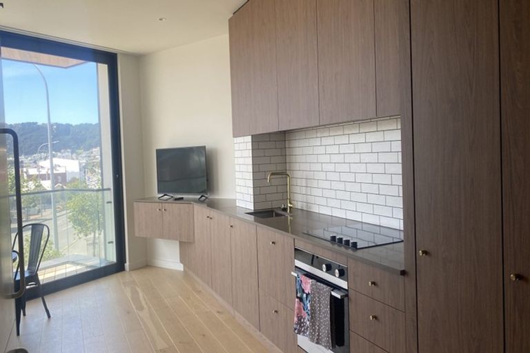 Photo of property in Sunset West, 110/251 Victoria Street, Wellington, 6011