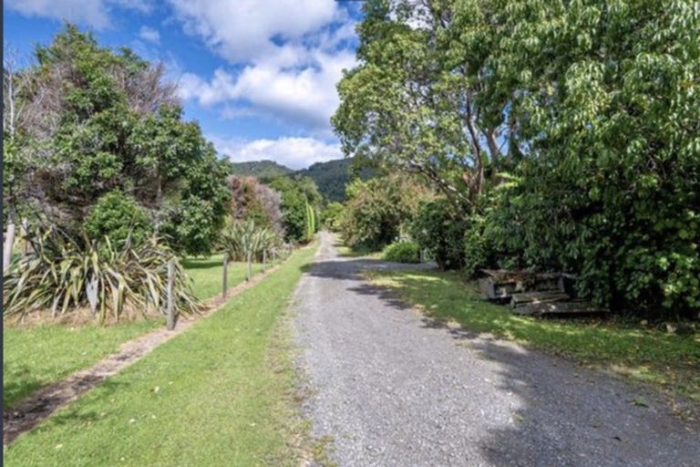 Photo of property in 8362 State Highway 35, Whanarua Bay, Opotiki, 3199